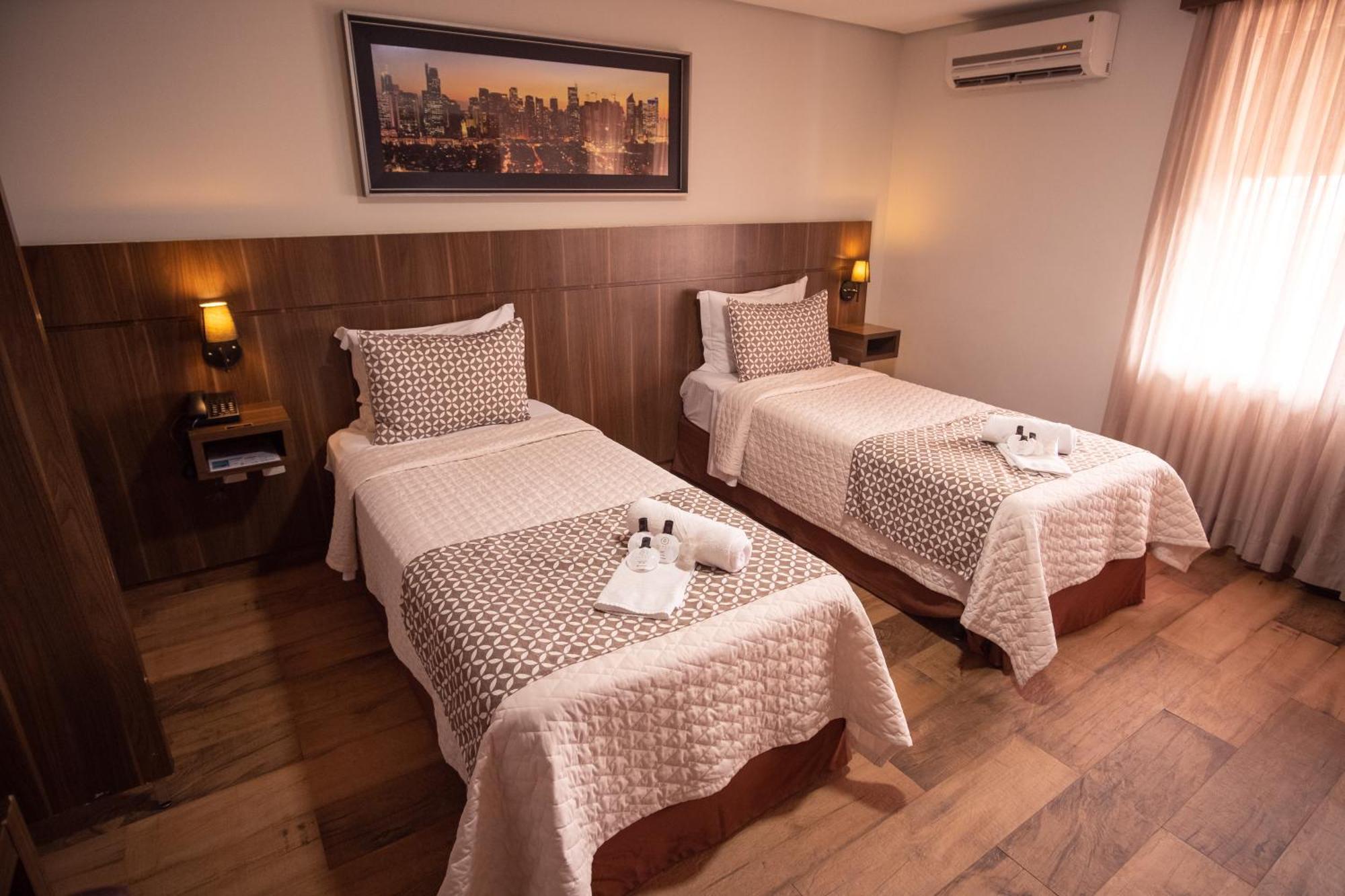 Padom Business Hotel Браганса-Паулиста Экстерьер фото
