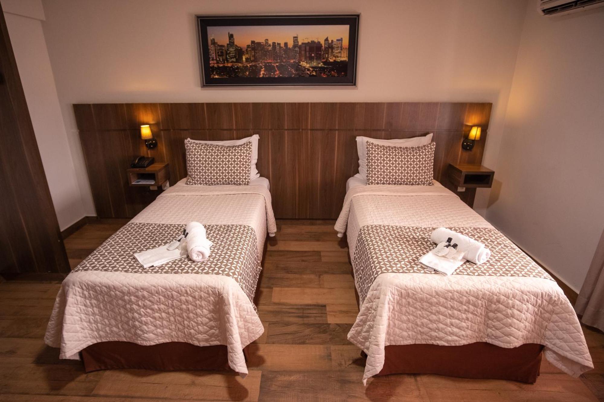 Padom Business Hotel Браганса-Паулиста Экстерьер фото