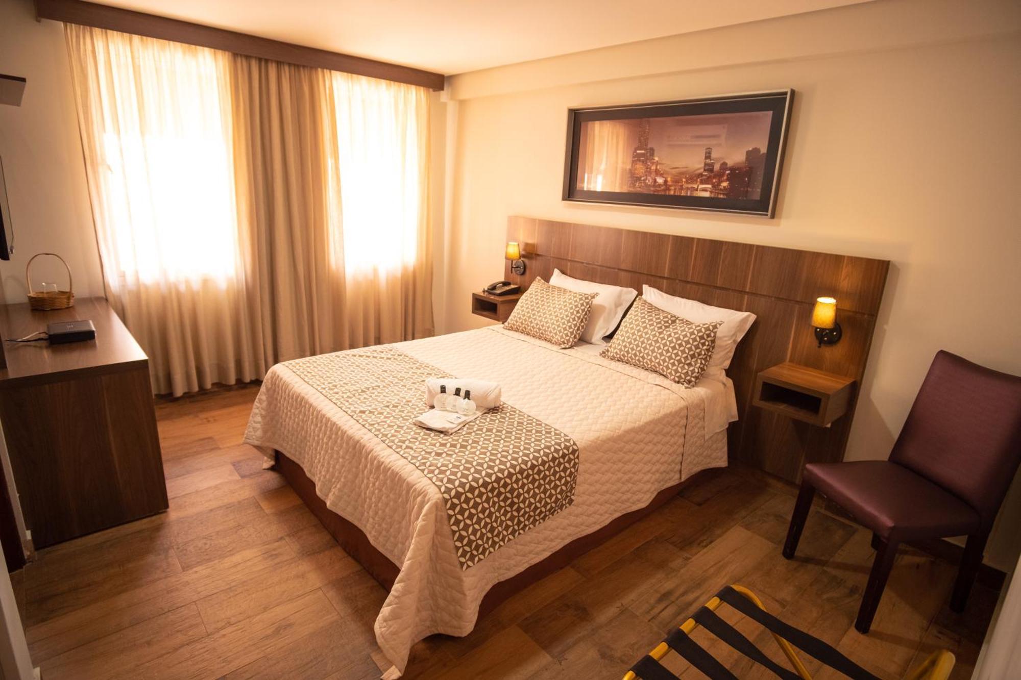Padom Business Hotel Браганса-Паулиста Экстерьер фото