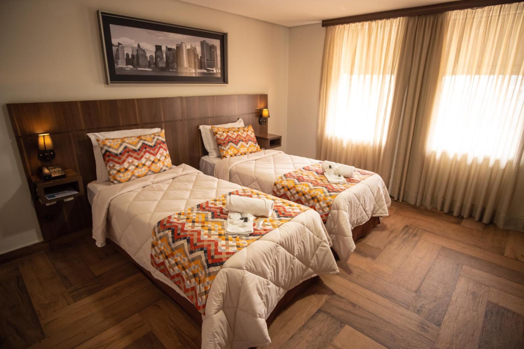 Padom Business Hotel Браганса-Паулиста Экстерьер фото