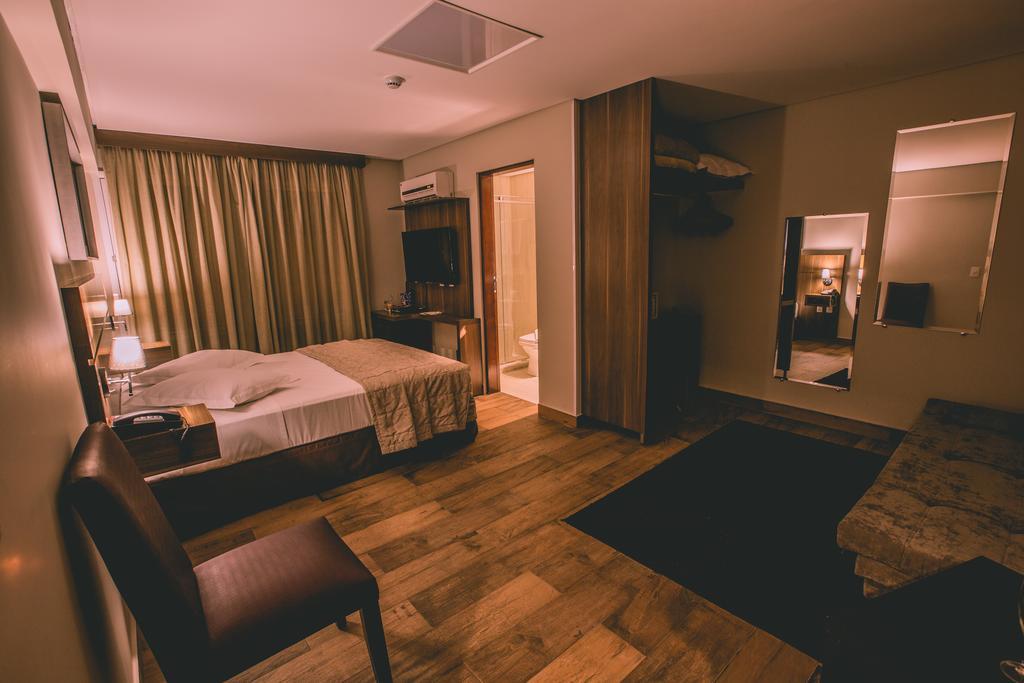 Padom Business Hotel Браганса-Паулиста Номер фото
