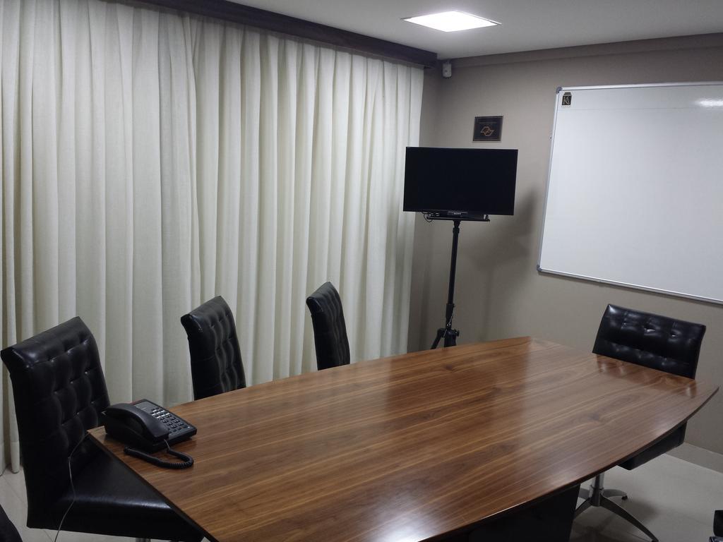Padom Business Hotel Браганса-Паулиста Экстерьер фото
